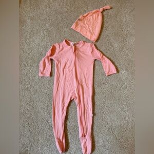 Kyte BABY light pink/coral zippy with knotted hat